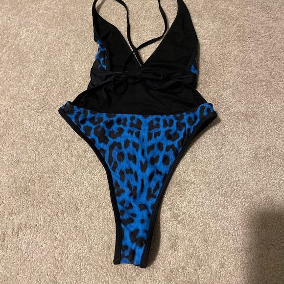 Women’s Leopard Patchwork Women's Swimwear One Piece size Small - Picture 2 of 9